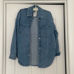Abercrombie & Fitch denim over shirt